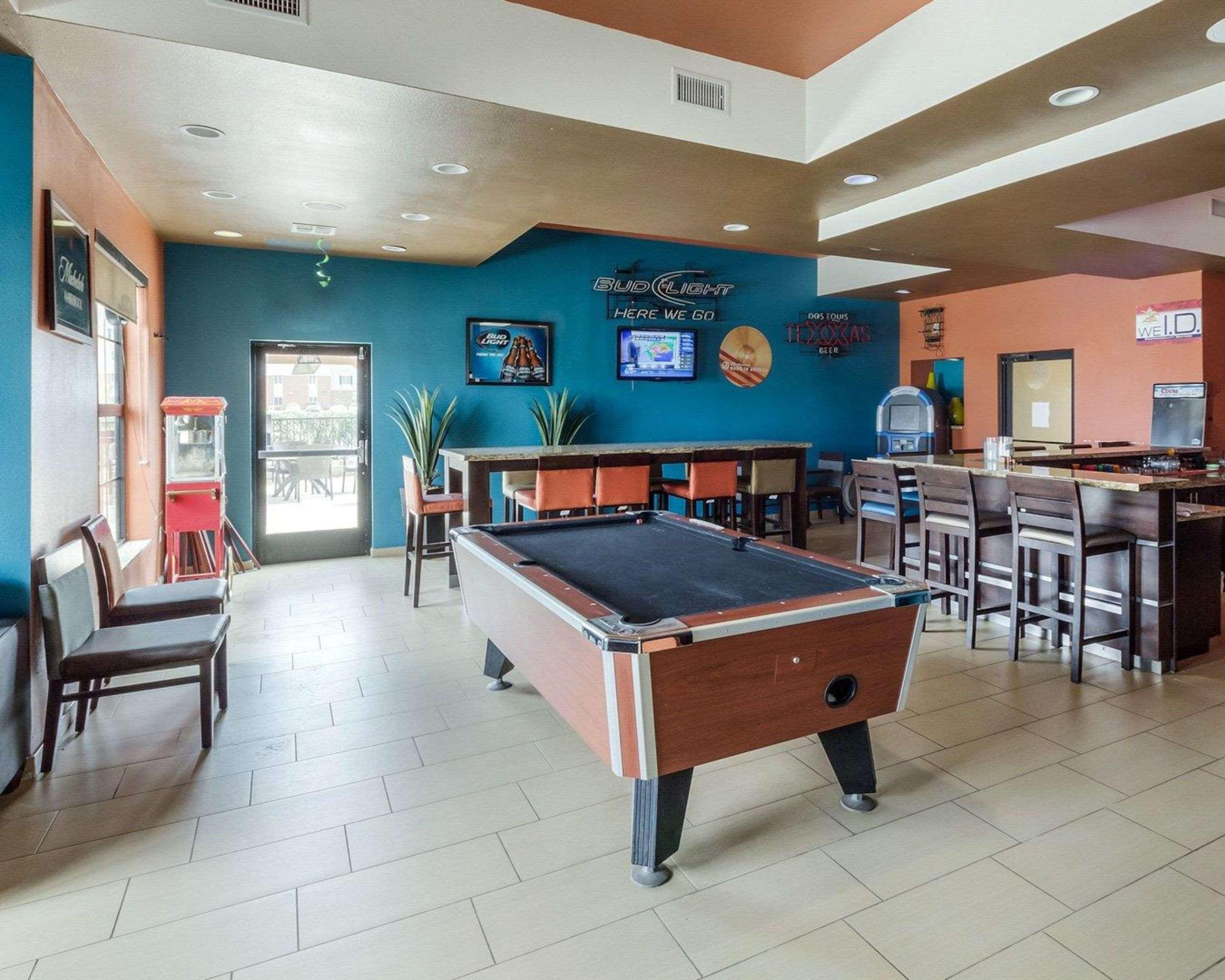 Comfort Suites Cotulla Near I-35 מראה חיצוני תמונה