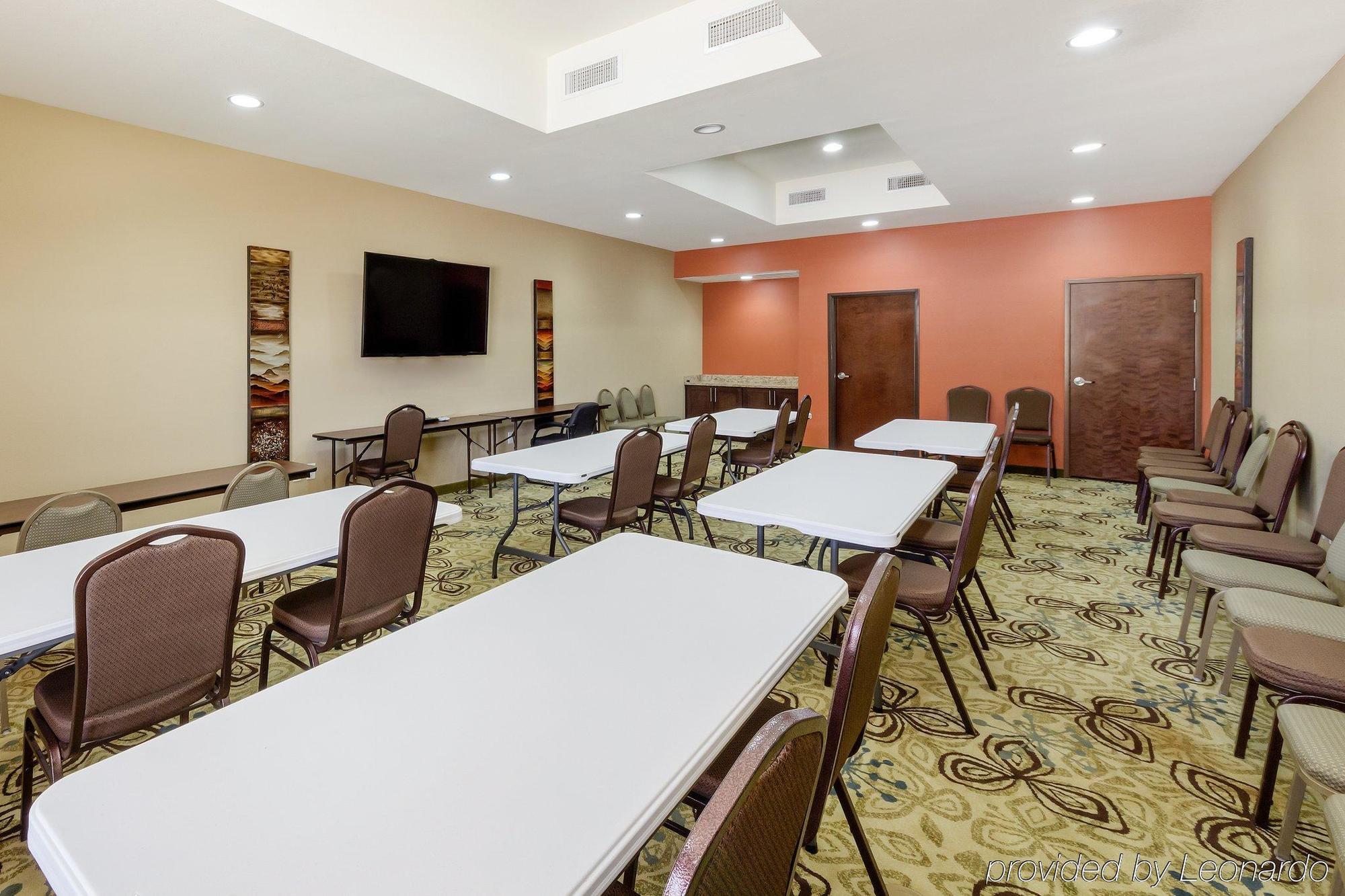 Comfort Suites Cotulla Near I-35 מראה חיצוני תמונה