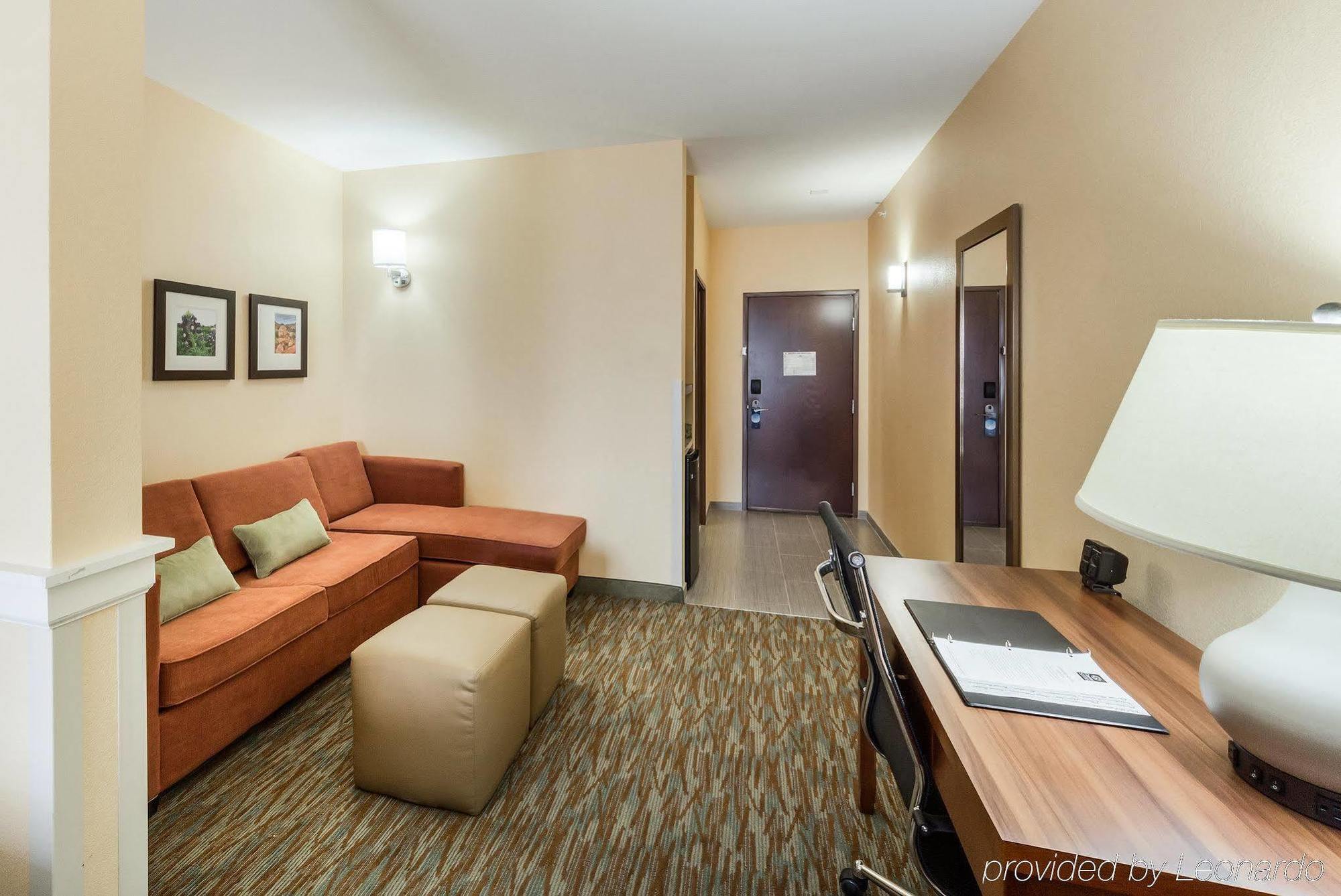 Comfort Suites Cotulla Near I-35 מראה חיצוני תמונה