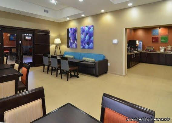 Comfort Suites Cotulla Near I-35 מראה חיצוני תמונה